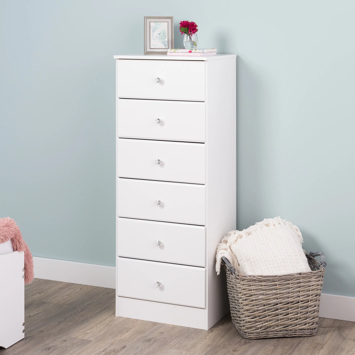6 Drawer White Chest I841