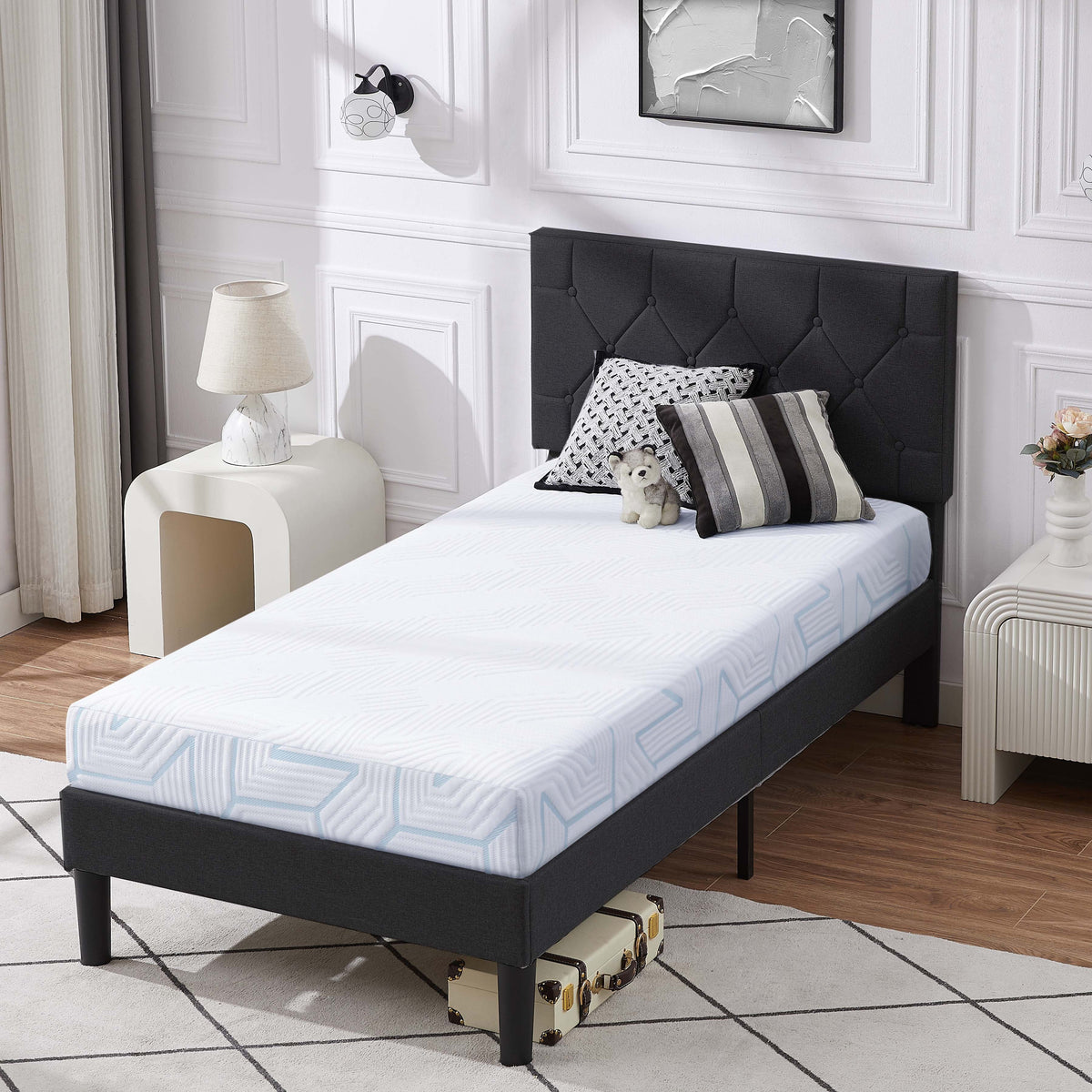 8-Inch Medium-Firm Memory Foam Queen Mattress U9835