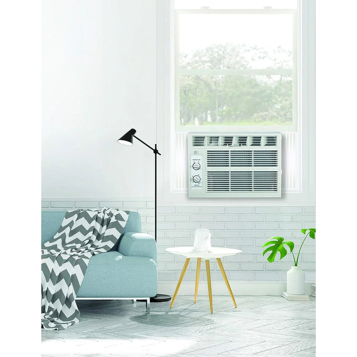 5,000 BTU Window Air Conditioner with Mechanical Controls I406