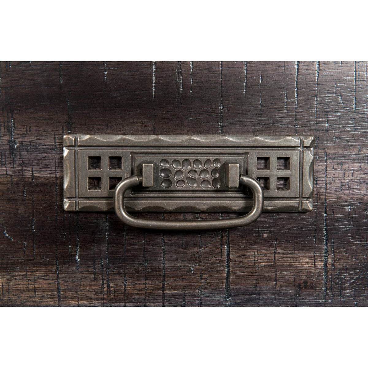Chest O571
