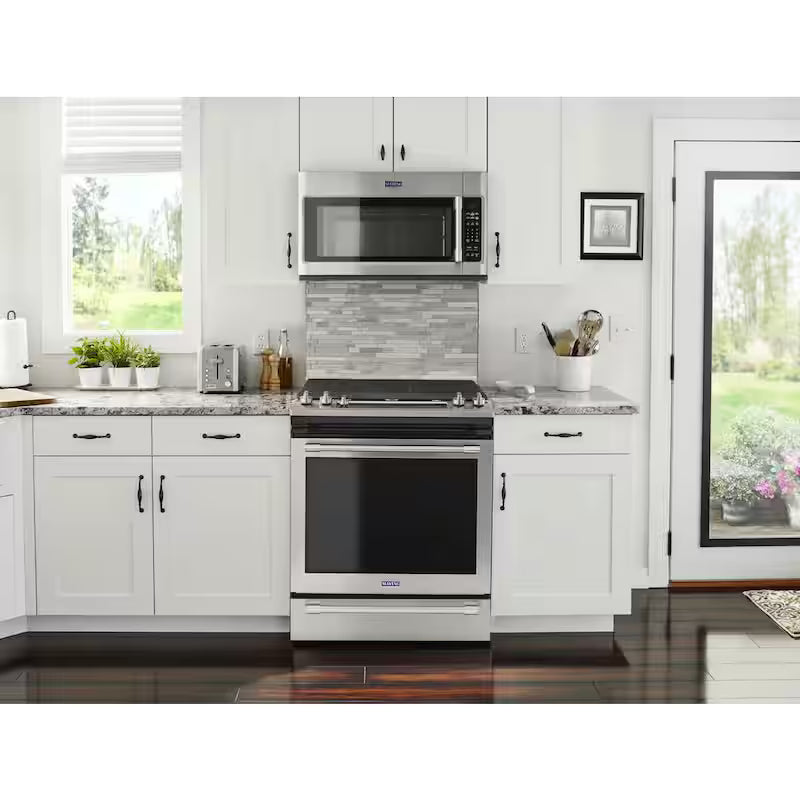5.8 cu. ft. Slide-In Gas Range with True Convection K593303