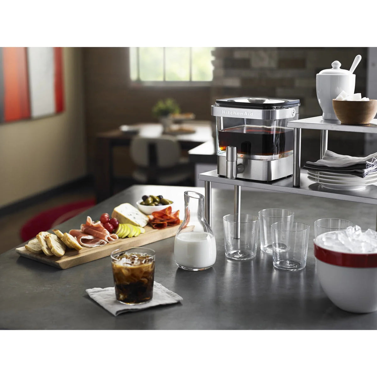 28 oz Cold Brew Coffee Maker Q890299
